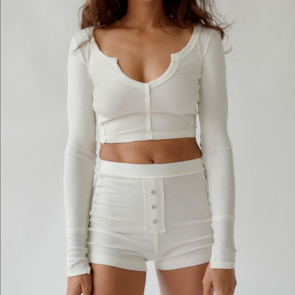 Urban Outfitters long sleeved lounge sweater